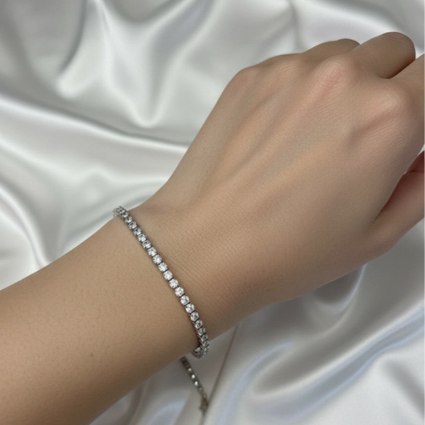 Sparkling Crystal Tennis Bracelet - Classic Elegance