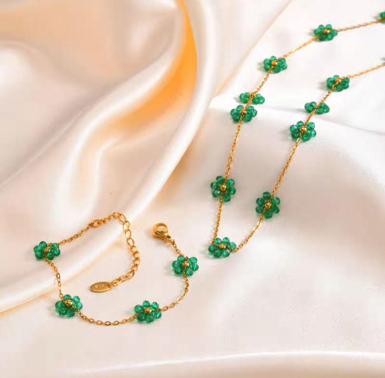 Flower Necklace & Bracelet Set