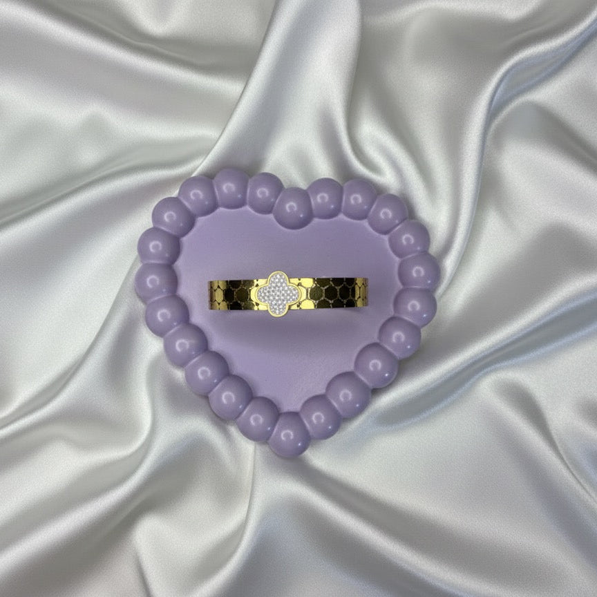 Honeycomb Clover Handcuff - Gold &amp; Crystal