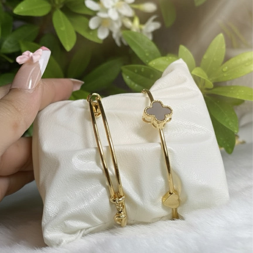 Lucky Clover Charm Handcuff - Gold &; Black