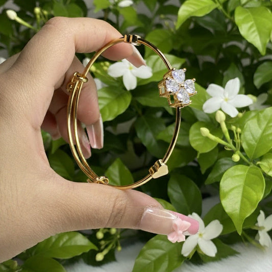 Crystal Clover Charm Bangle - Gold