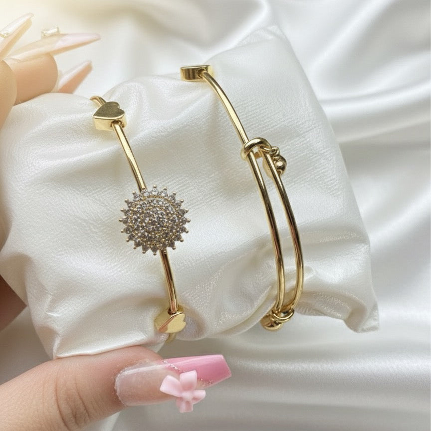 Adjustable Charm Slider Handcuff - Gold