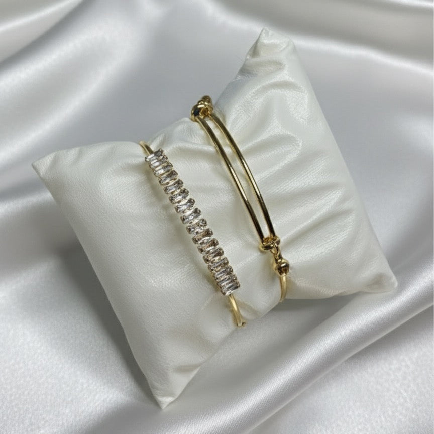 Baguette Crystal &amp; Knot Handcuff- Gold