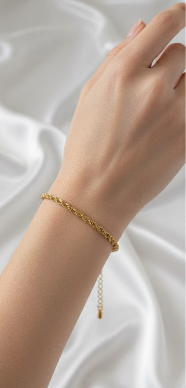 Elegant Twisted Rope Chain Bracelet