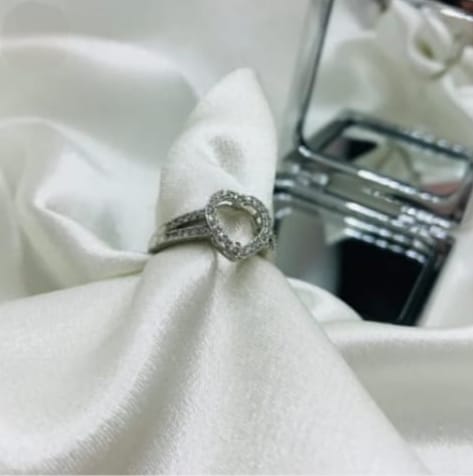 Open Circle Pavé Ring - Silver Crystal